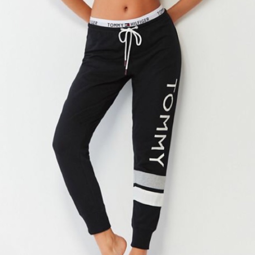 tommy hilfiger sweats